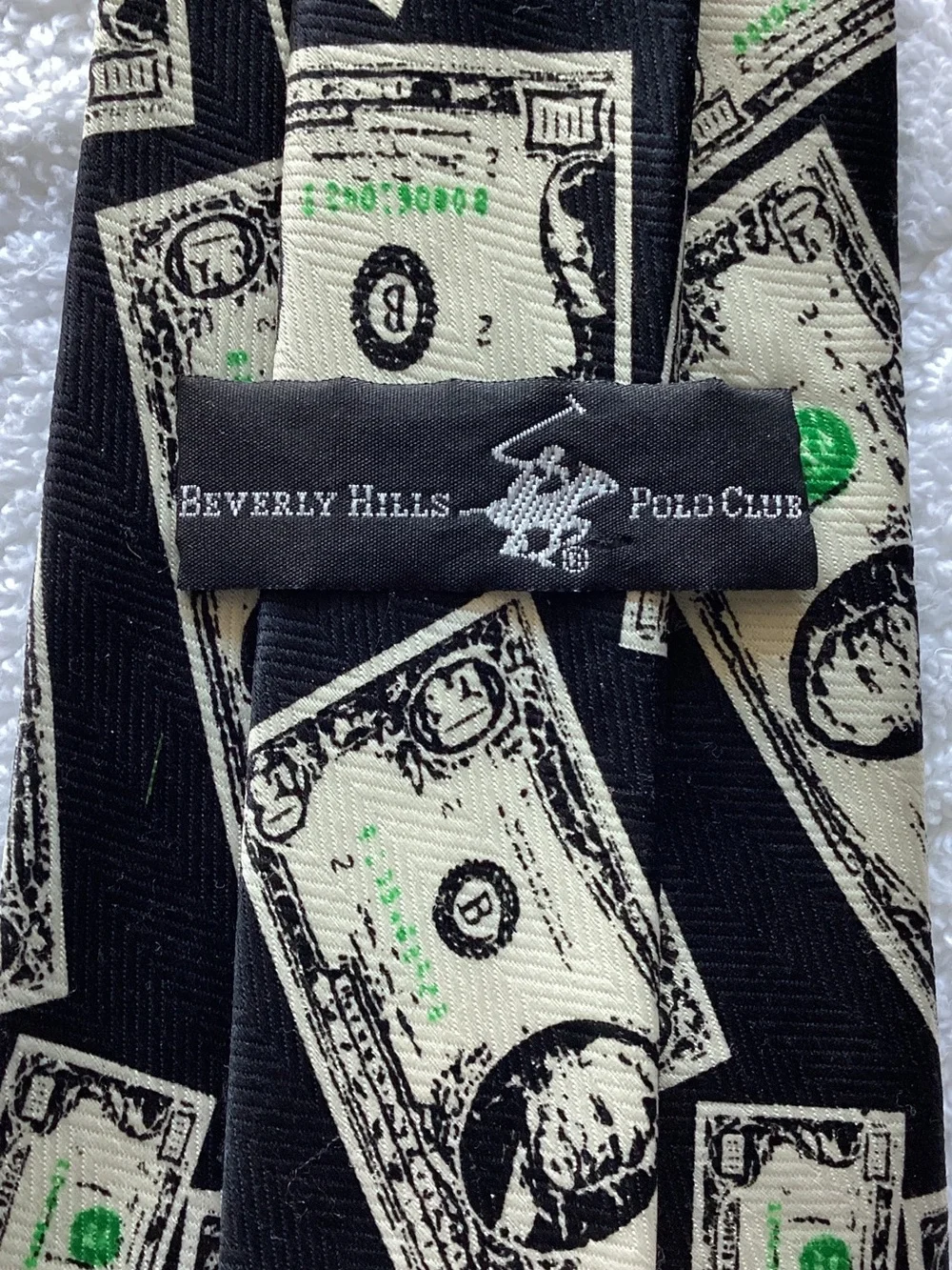 Beverly Hills Polo Club novelty tie